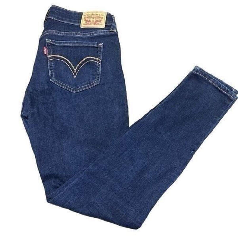 Levi 535 super skinny blue jeans, size 28. A559
